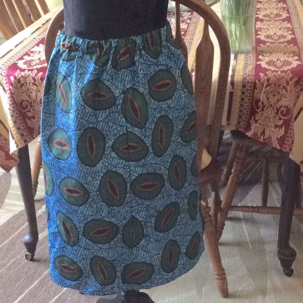 Tailored skirt from Nigeria with dynamic pattern❤️